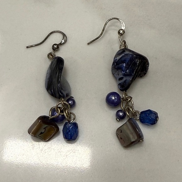 Dangle Earrings Silver Tone Blue Beads Faux Stone Shell Fashion Jewelry - Picture 2 of 2